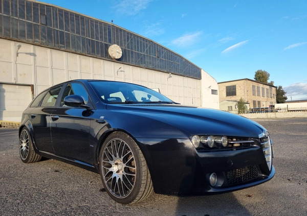 Alfa Romeo 159 cena 16900 przebieg: 201000, rok produkcji 2007 z Legnica małe 172